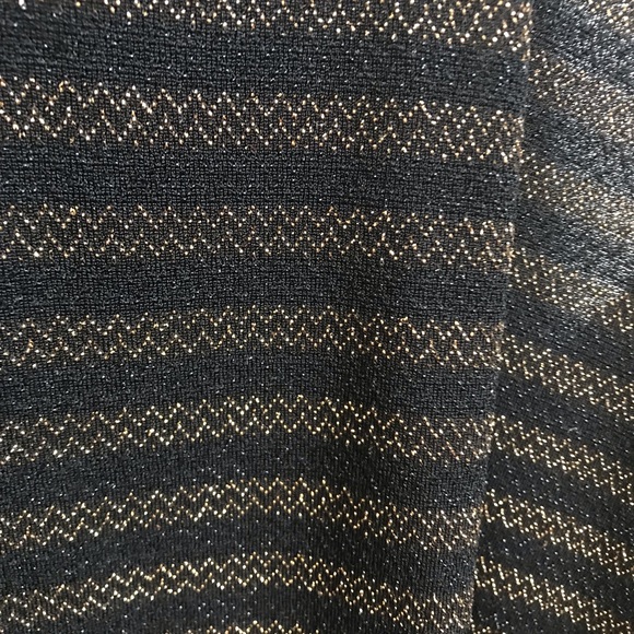 Comfy metallic tank - Picture 4 of 4